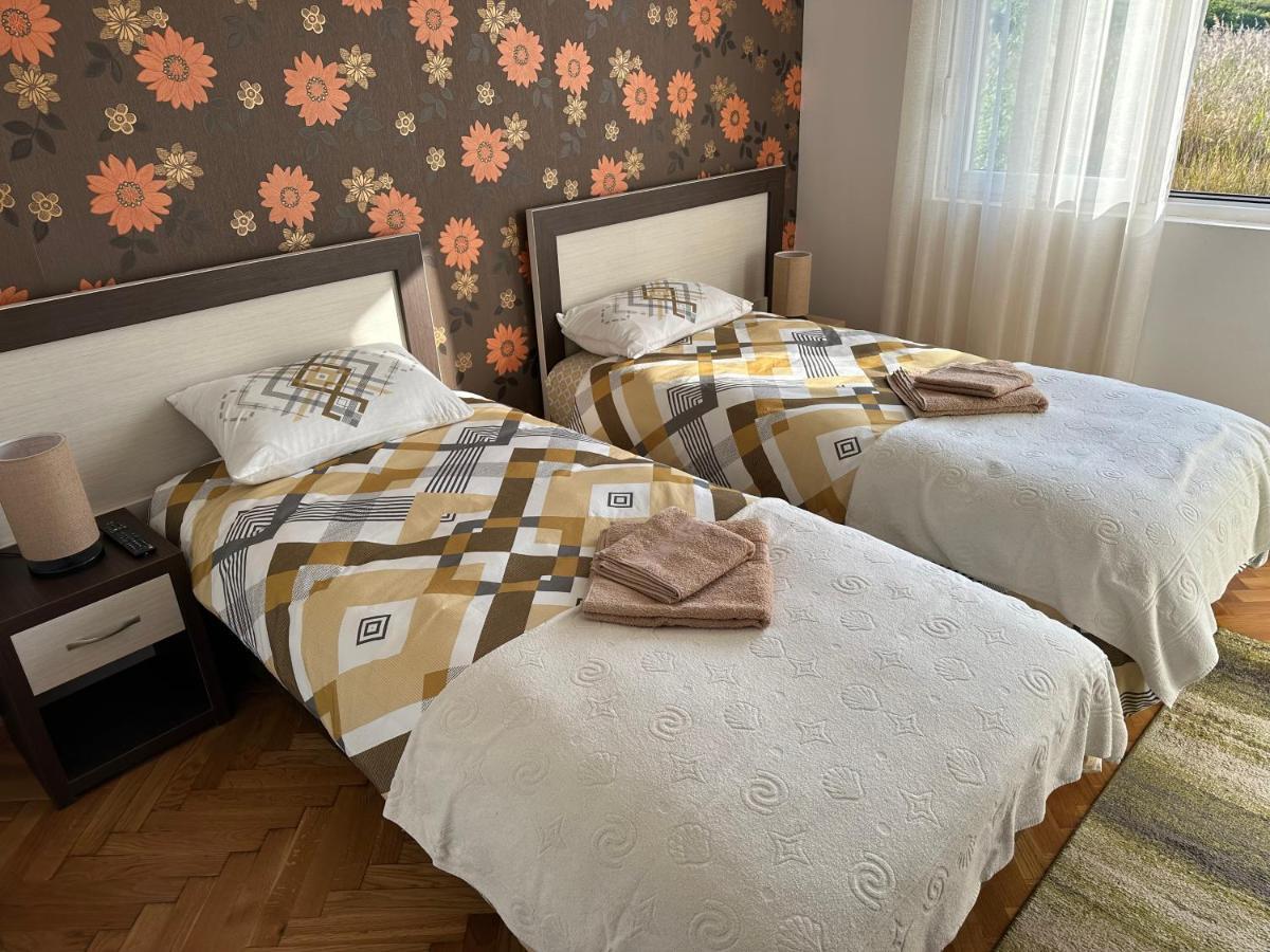 Apartment Porodicni Igalo